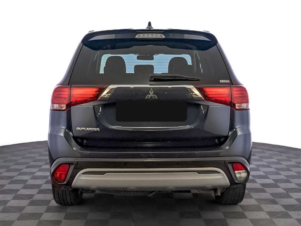 Mitsubishi Outlander б/у, 2021, Вариатор. Фото: #5