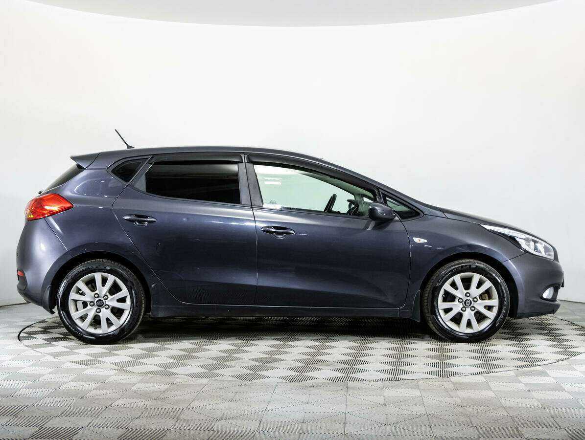 Kia Ceed б/у, 2014, Автоматическая. Фото: #3