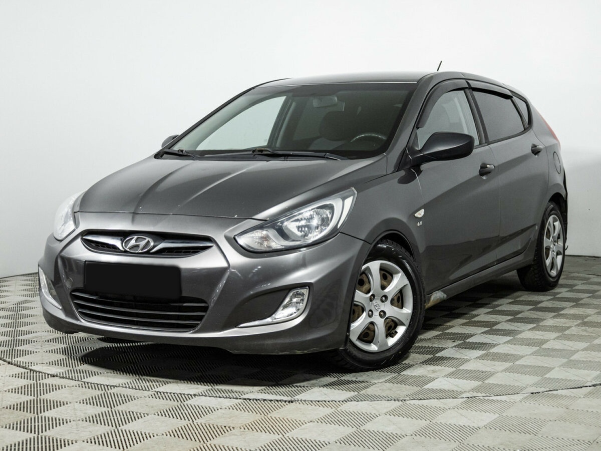 Hyundai Solaris б/у, 2012, Автоматическая. Посмотреть фото