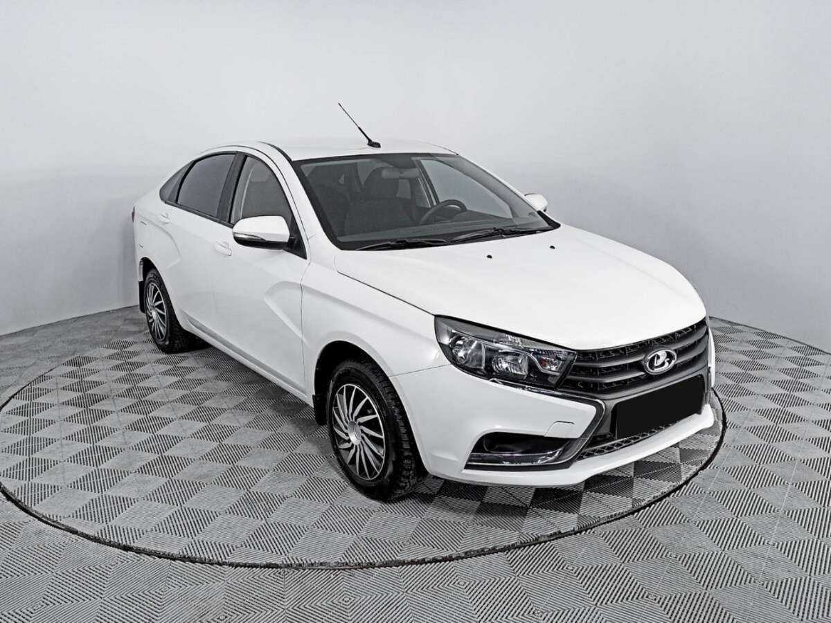 Lada (ВАЗ) Vesta б/у, 2020, Механическая. Фото: #2