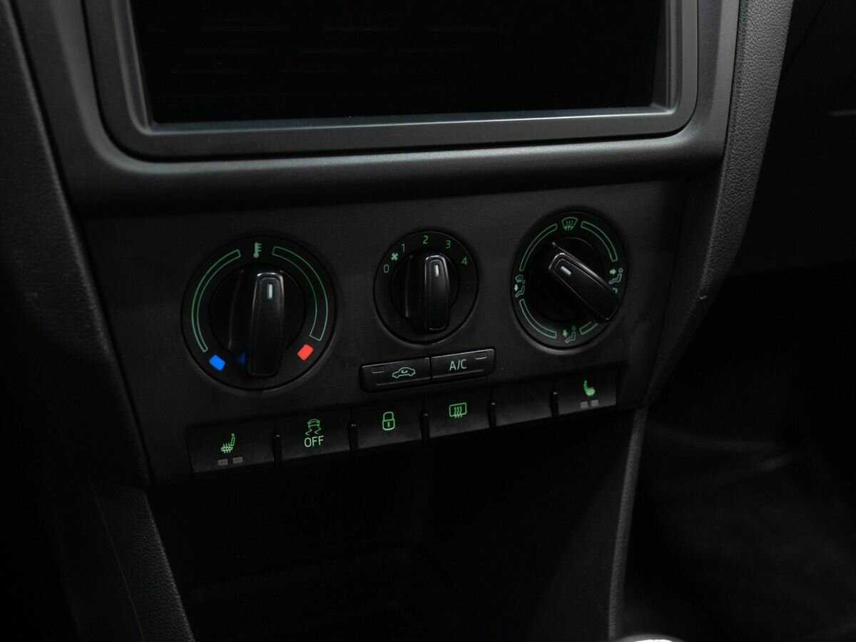 Skoda Rapid б/у, 2017, Механическая. Фото: #18