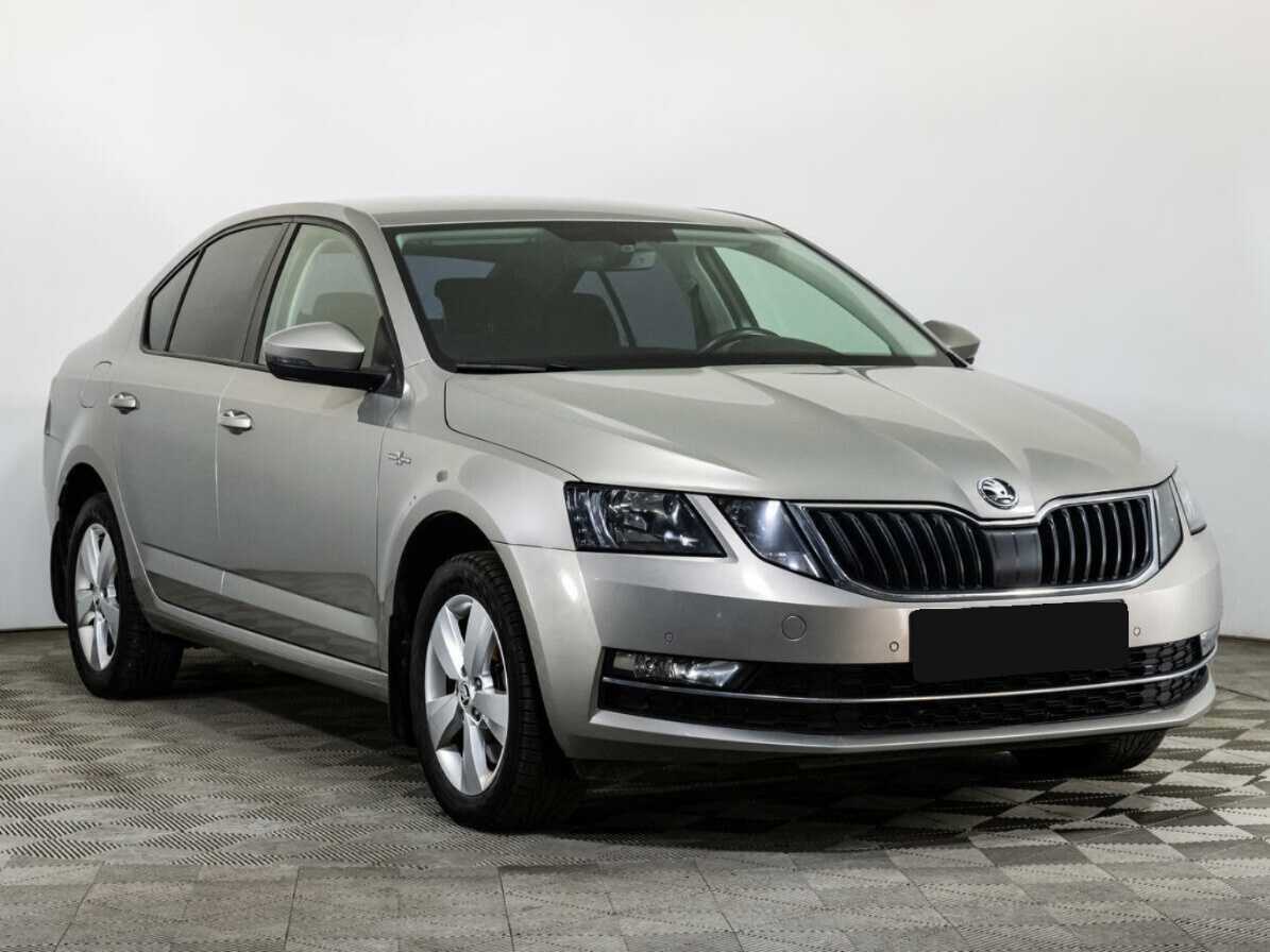 Skoda Octavia б/у, 2019, Роботизированная. Фото: #2