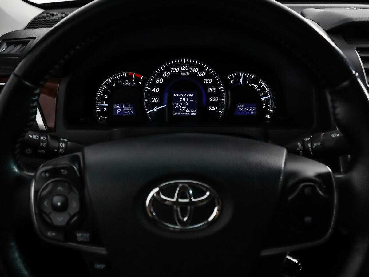 Toyota Camry б/у, 2014, Автоматическая. Фото: #16