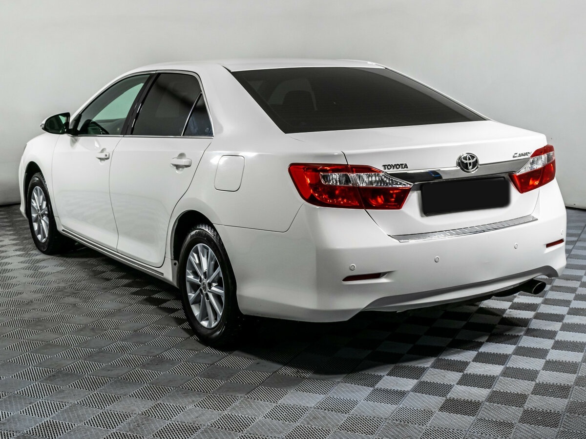 Toyota Camry б/у, 2014, Автоматическая. Фото: #5