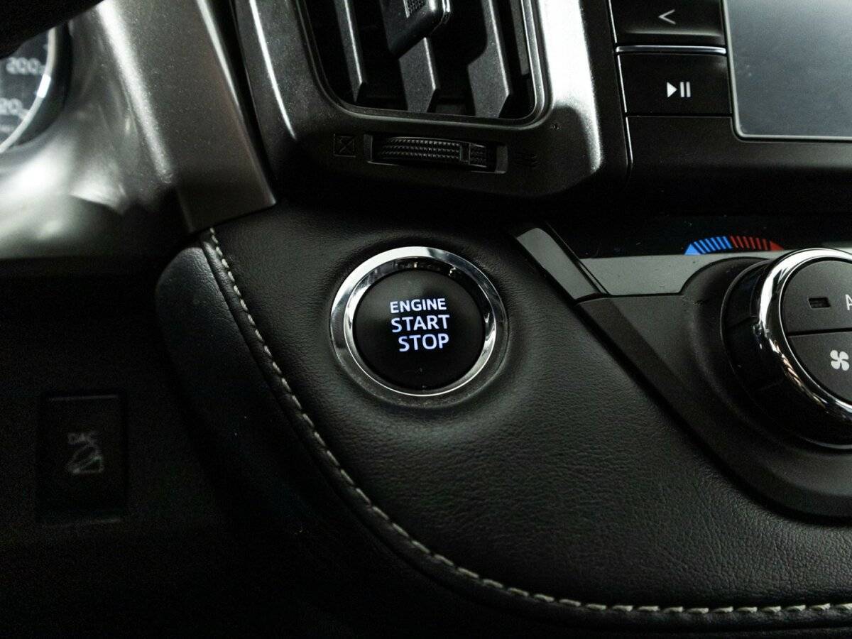 Toyota RAV4 б/у, 2018, Вариатор. Фото: #18