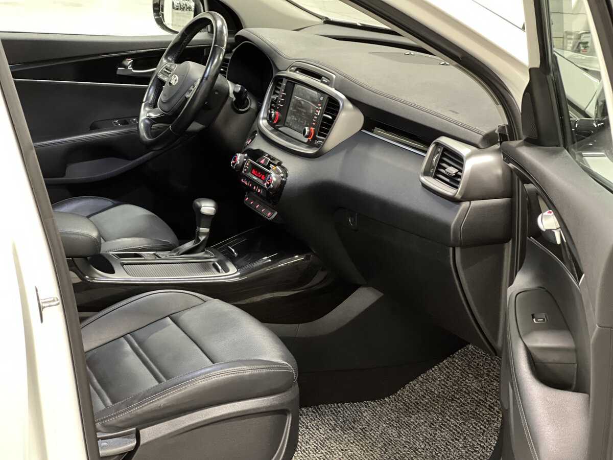 Kia Sorento б/у, 2018, Автоматическая. Фото: #10