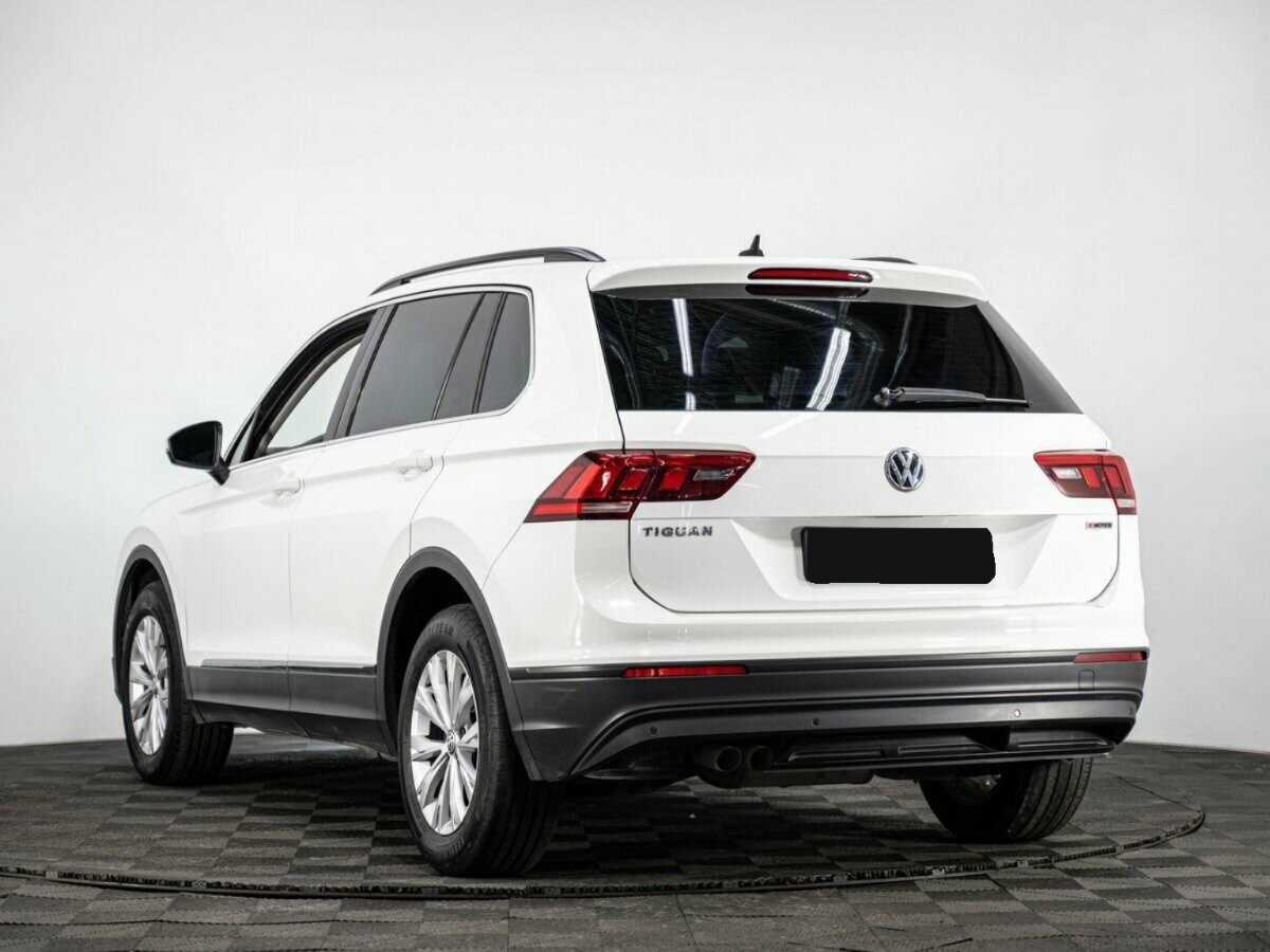 Volkswagen Tiguan б/у, 2018, Роботизированная. Фото: #3