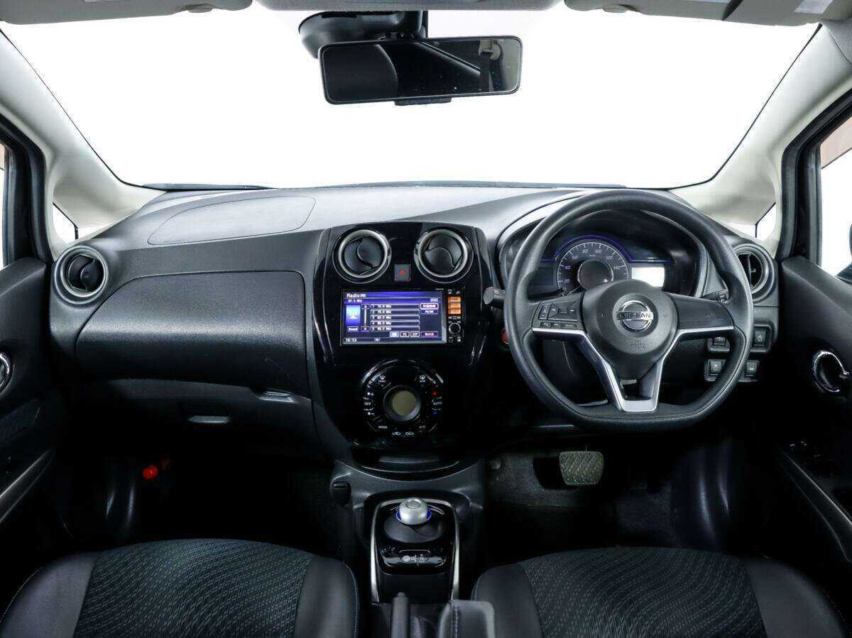 Nissan Note б/у, 2017, Автоматическая. Фото: #9