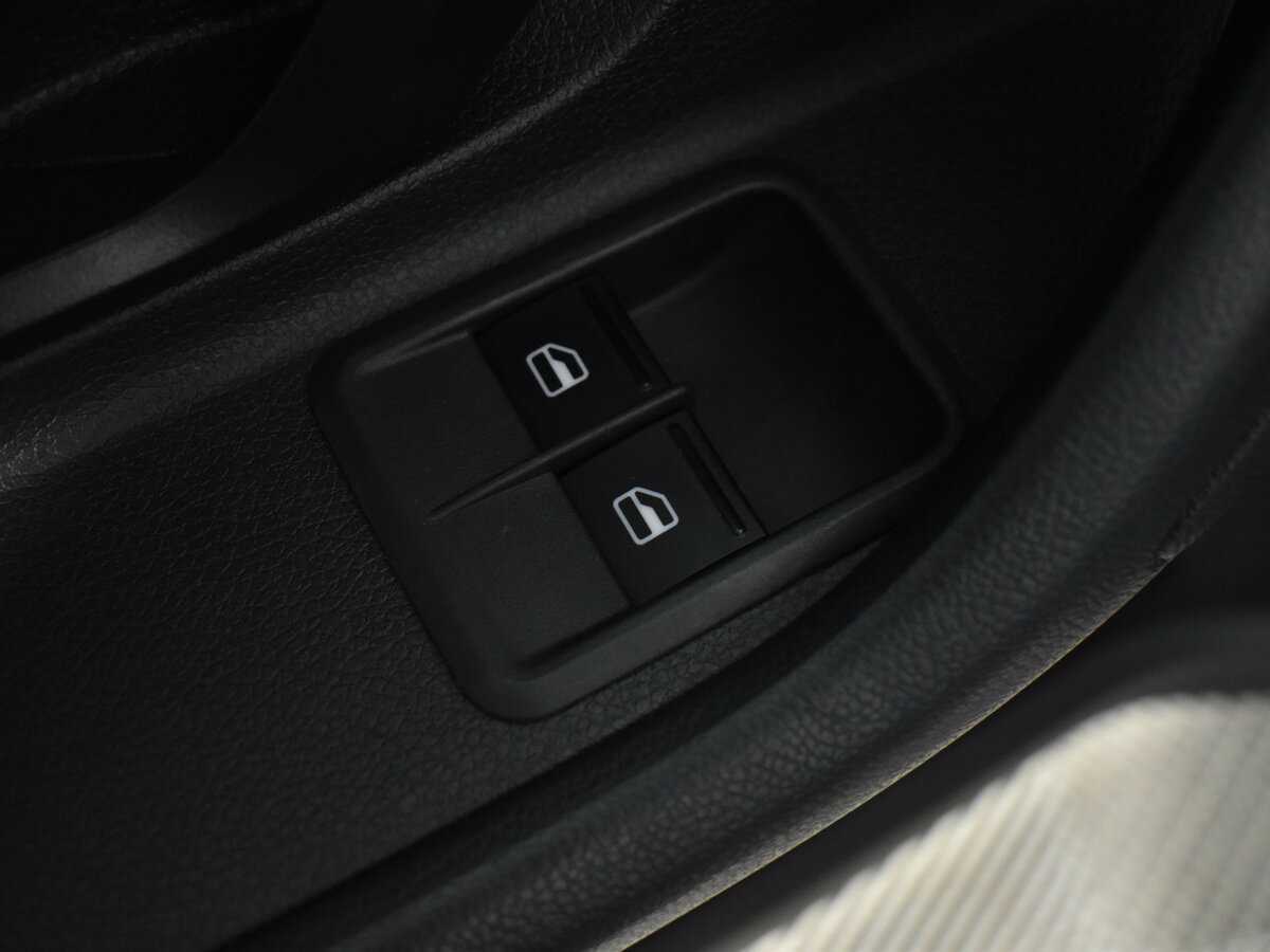 Skoda Fabia б/у, 2012, Механическая. Фото: #17