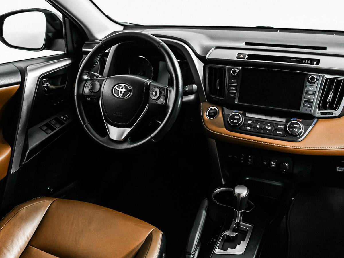 Toyota RAV4 б/у, 2017, Автоматическая. Фото: #8