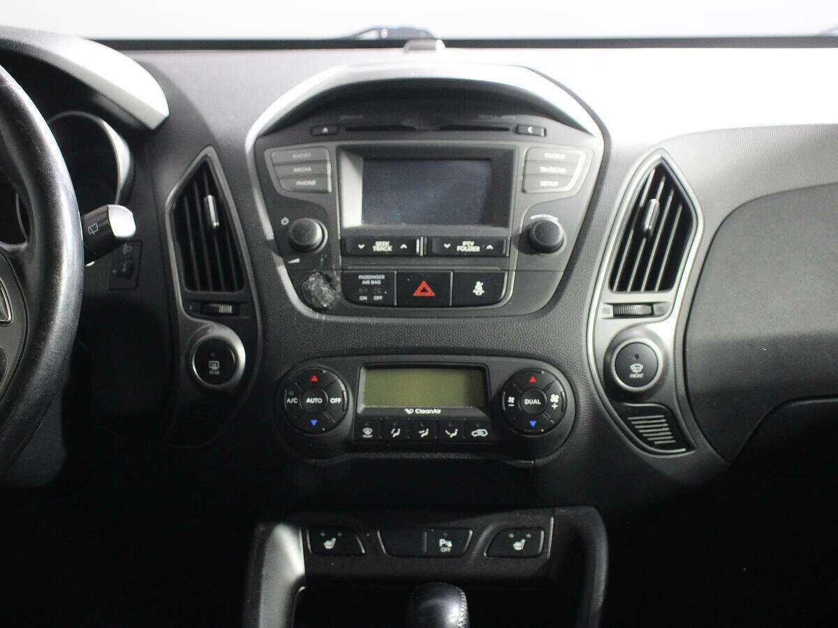 Hyundai ix35 б/у, 2013, Автоматическая. Фото: #10
