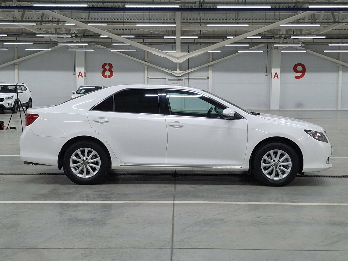 Toyota Camry б/у, 2013, Автоматическая. Фото: #3