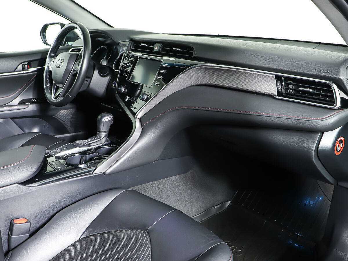 Toyota Camry б/у, 2020, Автоматическая. Фото: #8