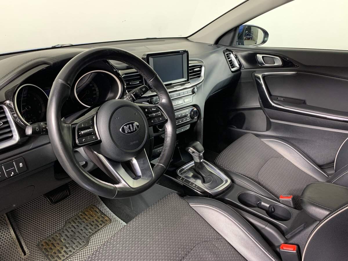 Kia Ceed б/у, 2019, Автоматическая. Фото: #10