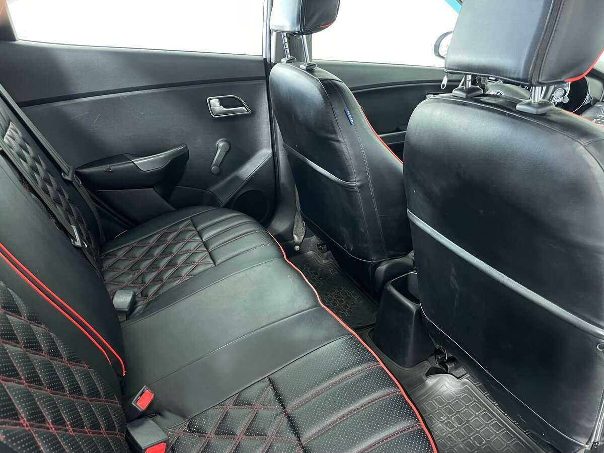 Kia Rio б/у, 2015, Автоматическая. Фото: #23