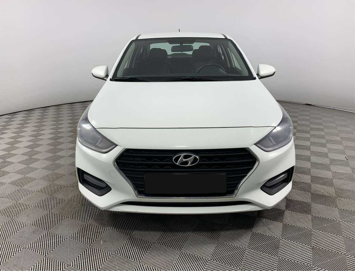 Hyundai Solaris б/у, 2019, Механическая. Фото: #1