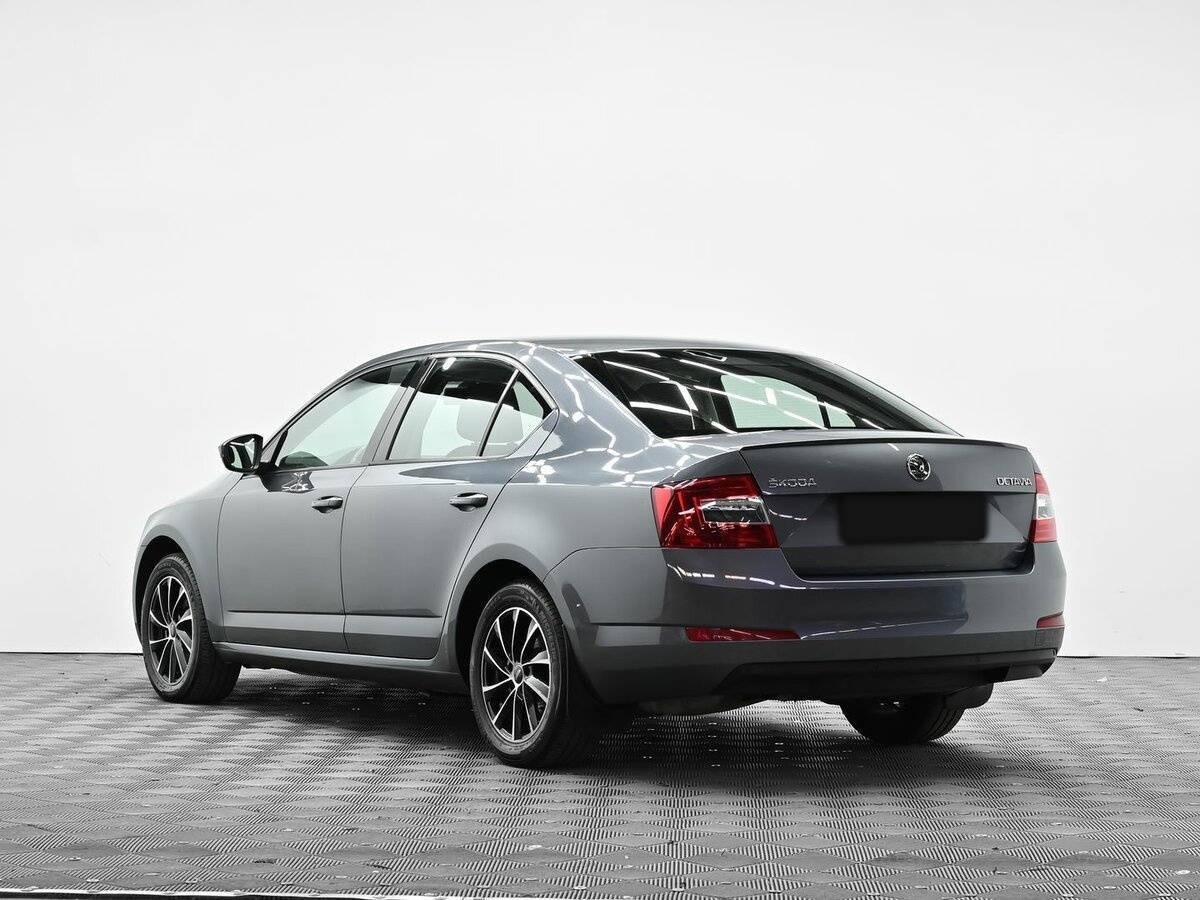 Skoda Octavia б/у, 2014, Механическая. Фото: #2