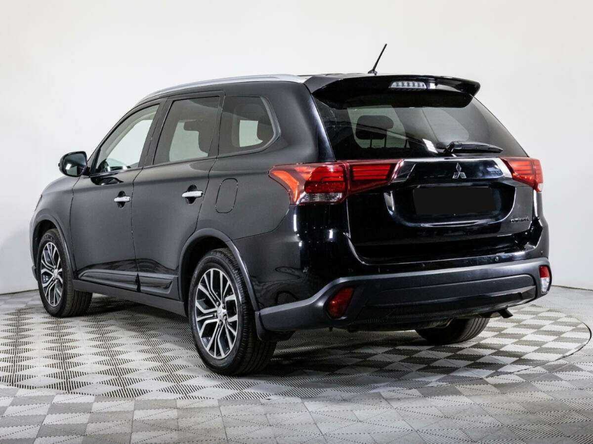 Mitsubishi Outlander б/у, 2016, Вариатор. Фото: #6