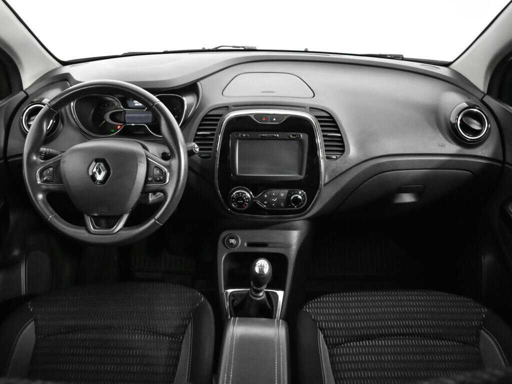 Renault Kaptur б/у, 2016, Механическая. Фото: #11