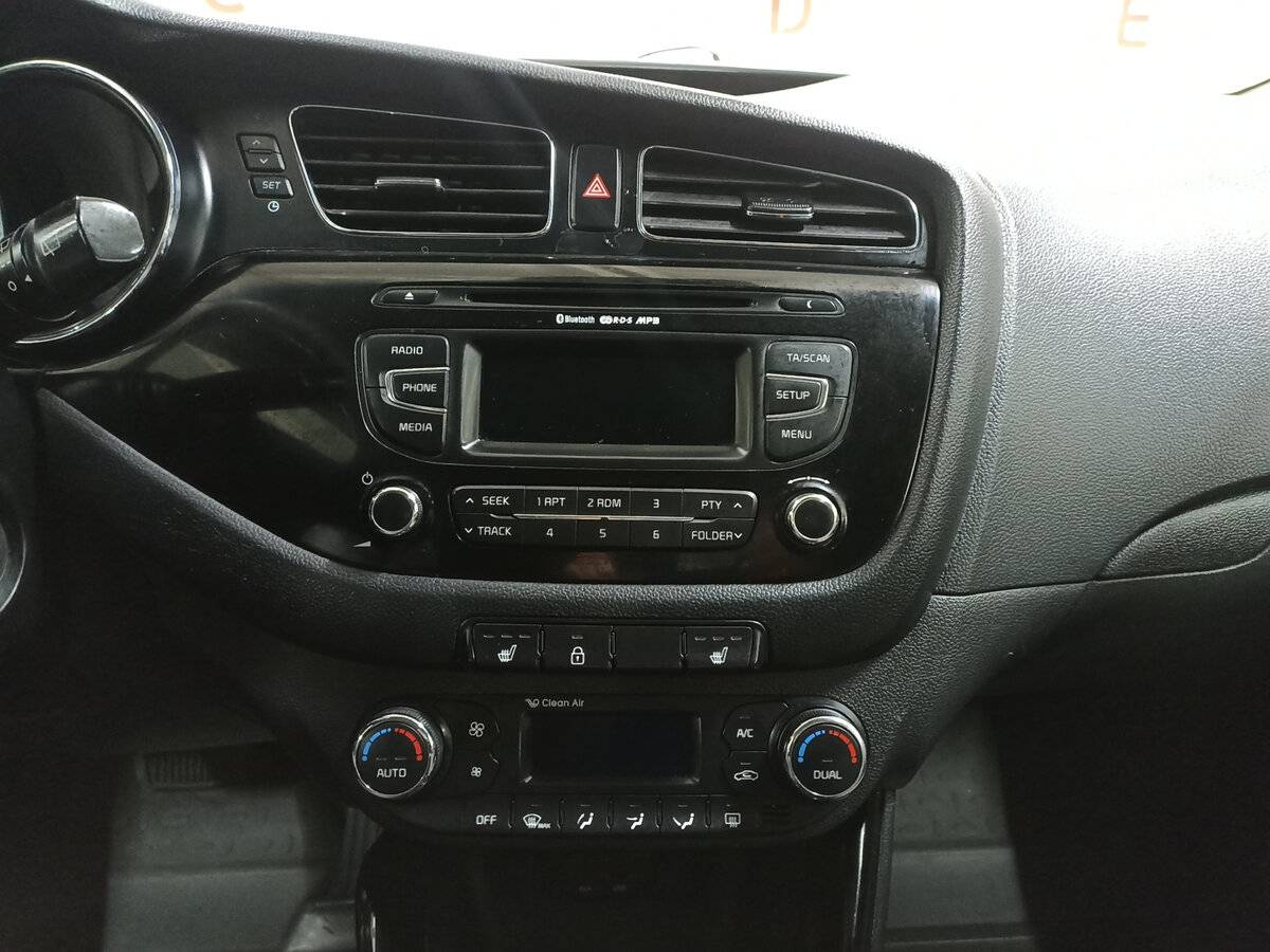 Kia Ceed б/у, 2013, Автоматическая. Фото: #14