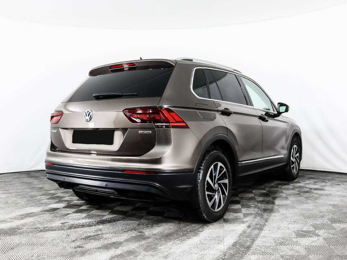 Volkswagen Tiguan б/у, 2018, Роботизированная. Фото: #4