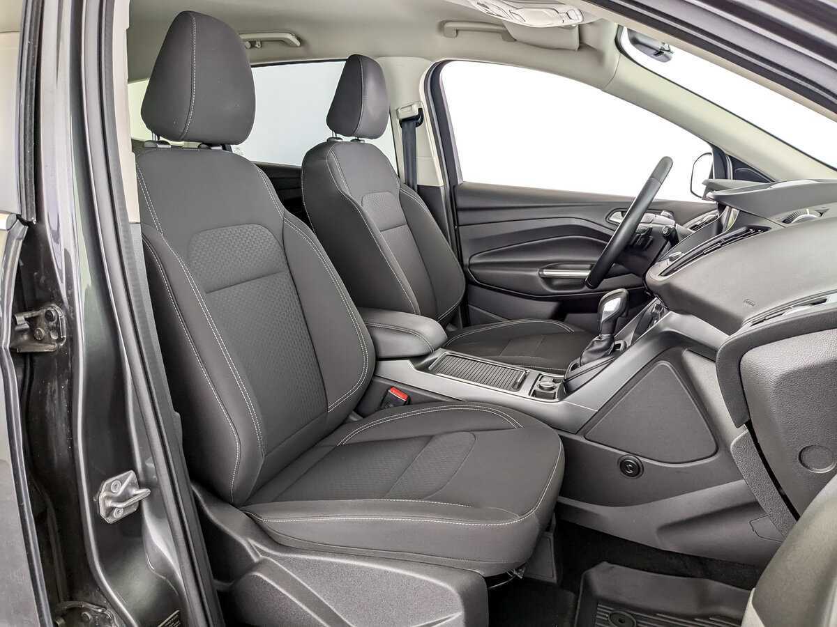 Ford Kuga б/у, 2018, Автоматическая. Фото: #18