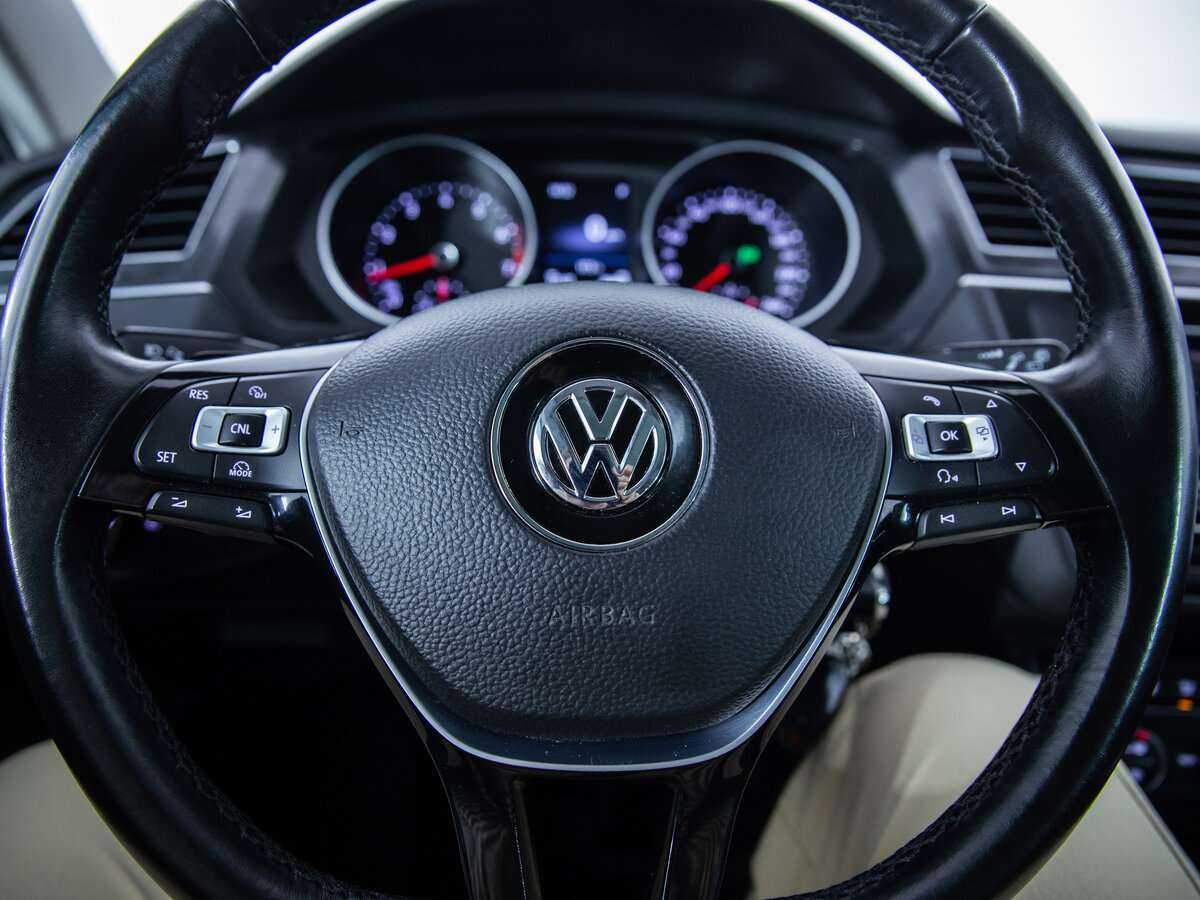 Volkswagen Tiguan б/у, 2017, Роботизированная. Фото: #12
