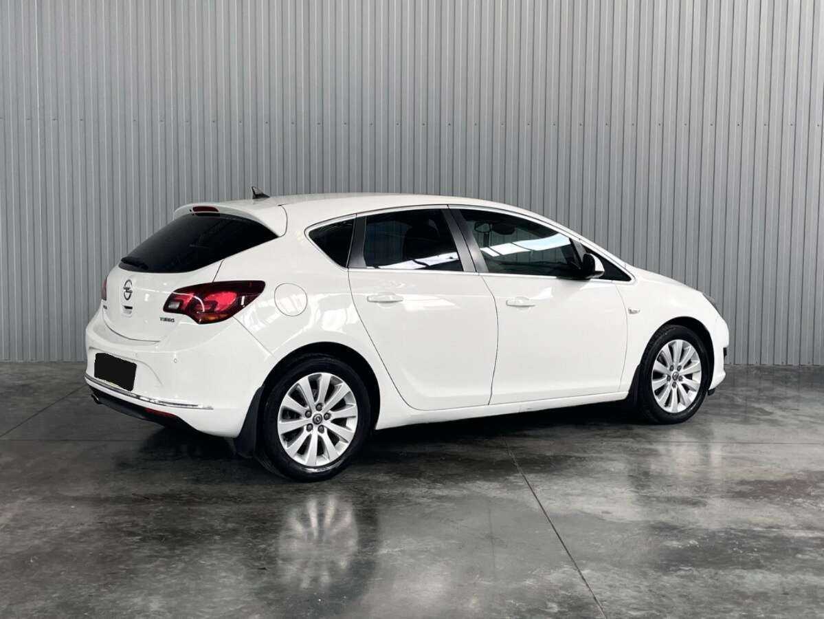 Opel Astra б/у, 2014, Автоматическая. Фото: #4