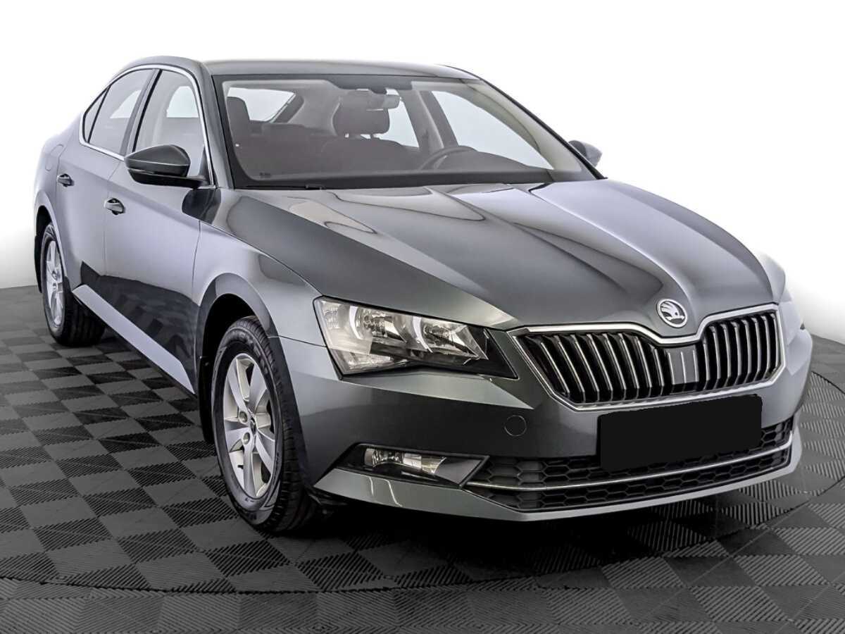 Skoda Superb б/у, 2019, Роботизированная. Фото: #2