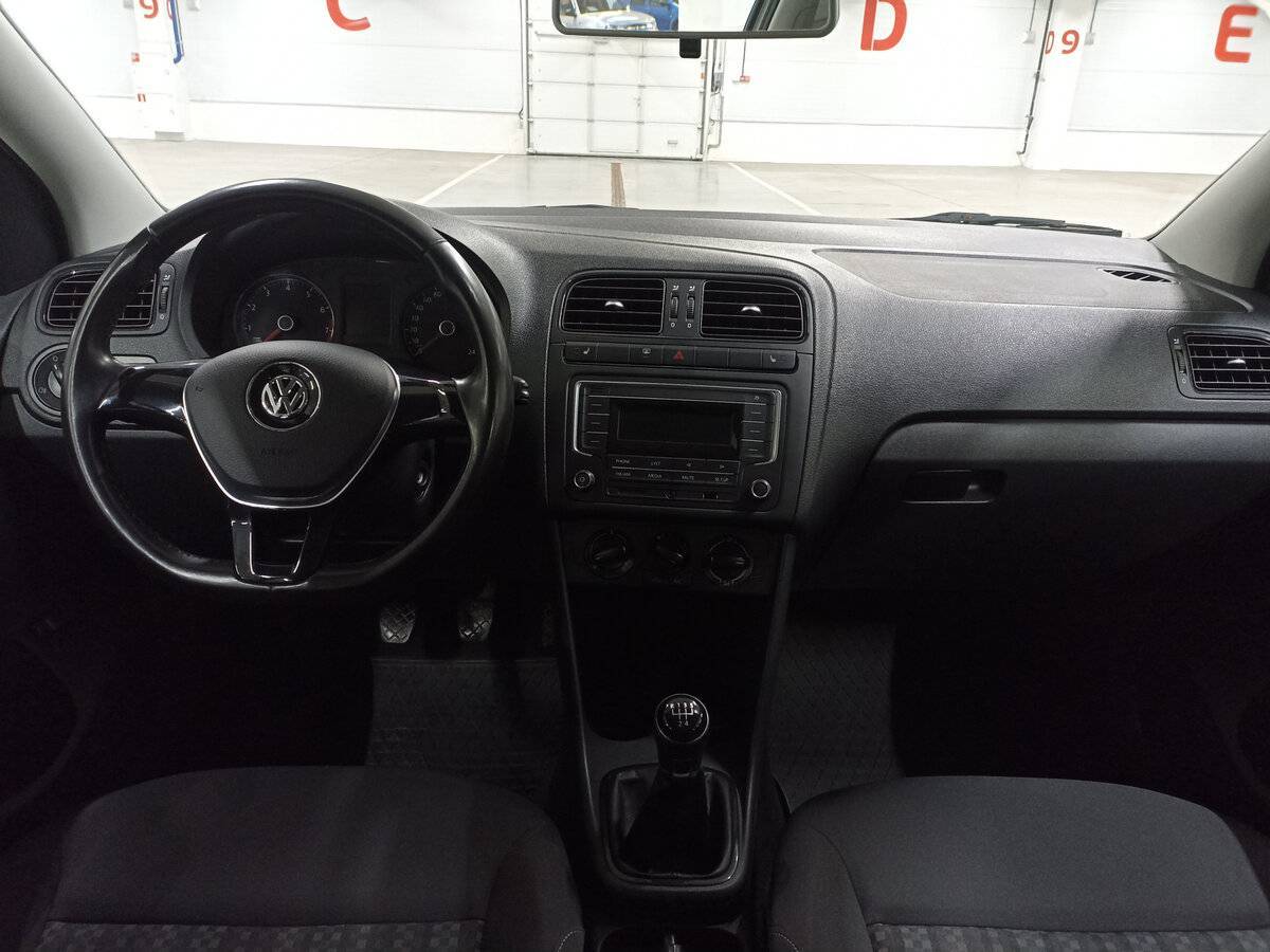 Volkswagen Polo б/у, 2018, Механическая. Фото: #13
