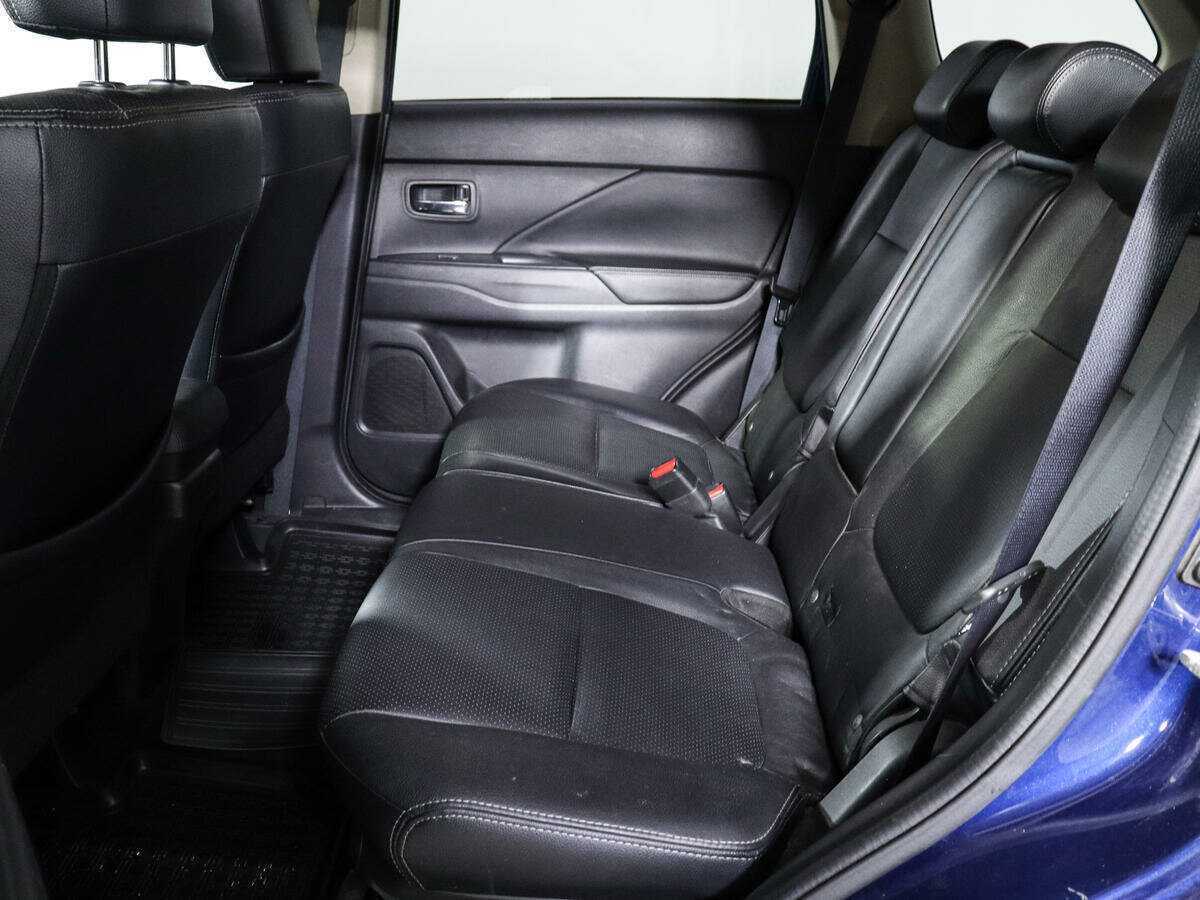 Mitsubishi Outlander б/у, 2015, Вариатор. Фото: #7