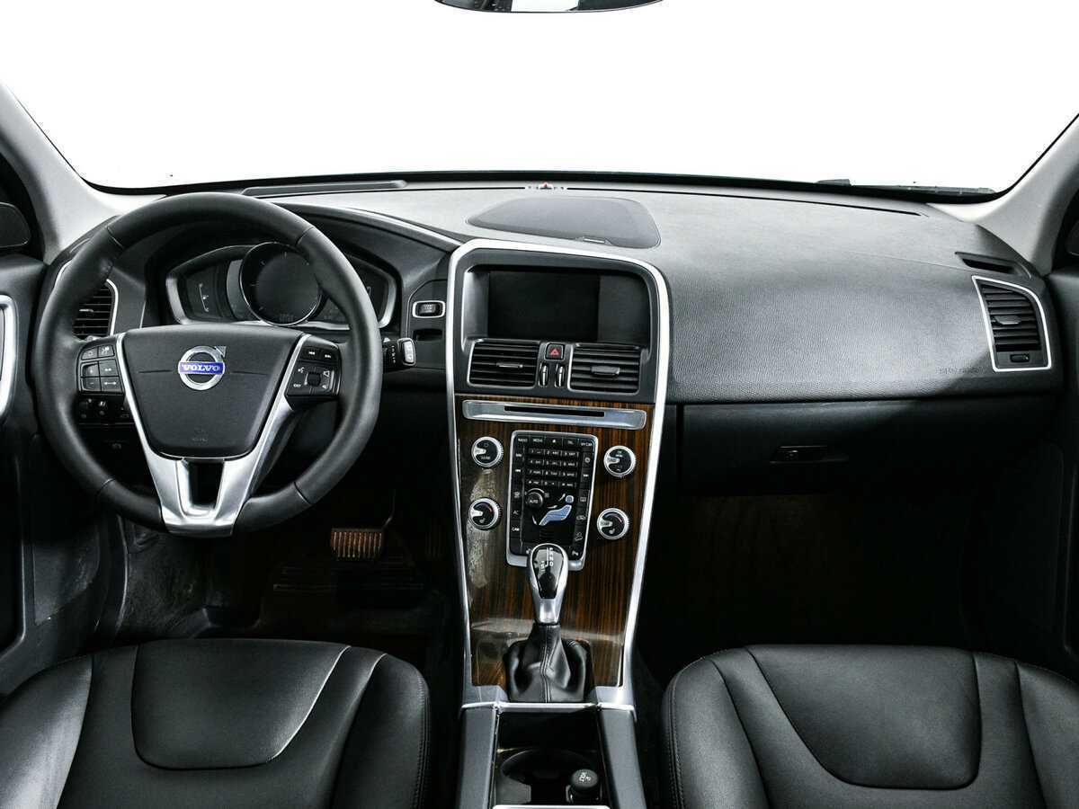 Volvo XC60 б/у, 2015, Автоматическая. Фото: #10