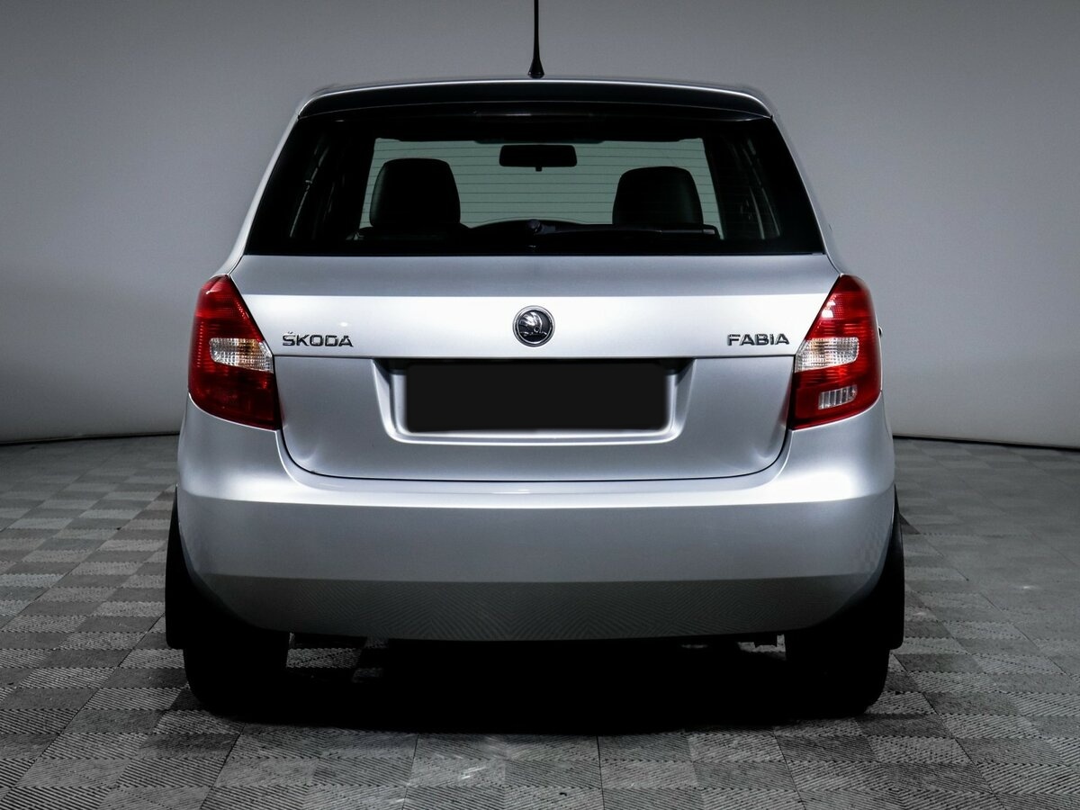 Skoda Fabia б/у, 2014, Автоматическая. Фото: #4