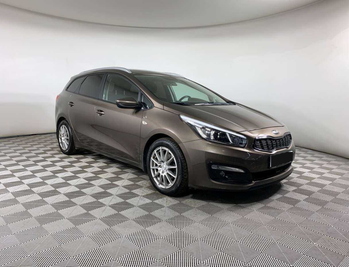 Kia Ceed б/у, 2017, Автоматическая. Фото: #2