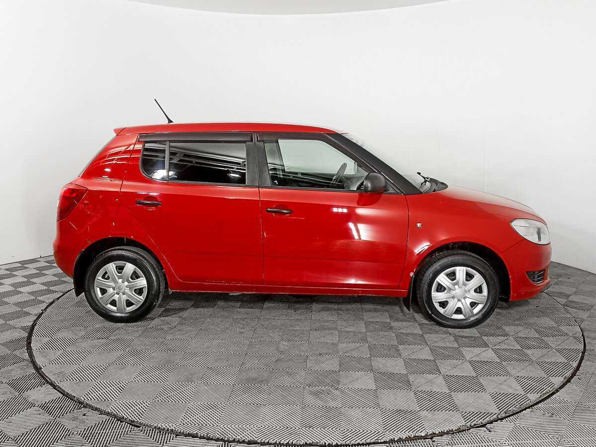 Skoda Fabia б/у, 2012, Механическая. Фото: #3