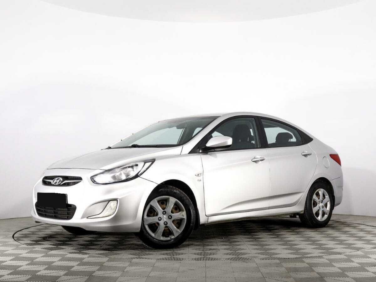 Hyundai Solaris б/у, 2013, Автоматическая. Фото: #0