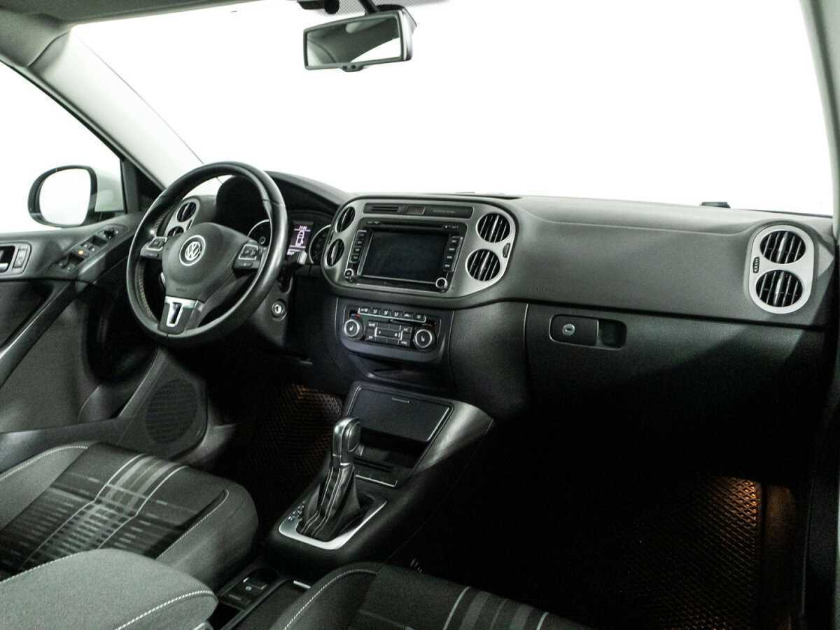 Volkswagen Tiguan б/у, 2015, Автоматическая. Фото: #8