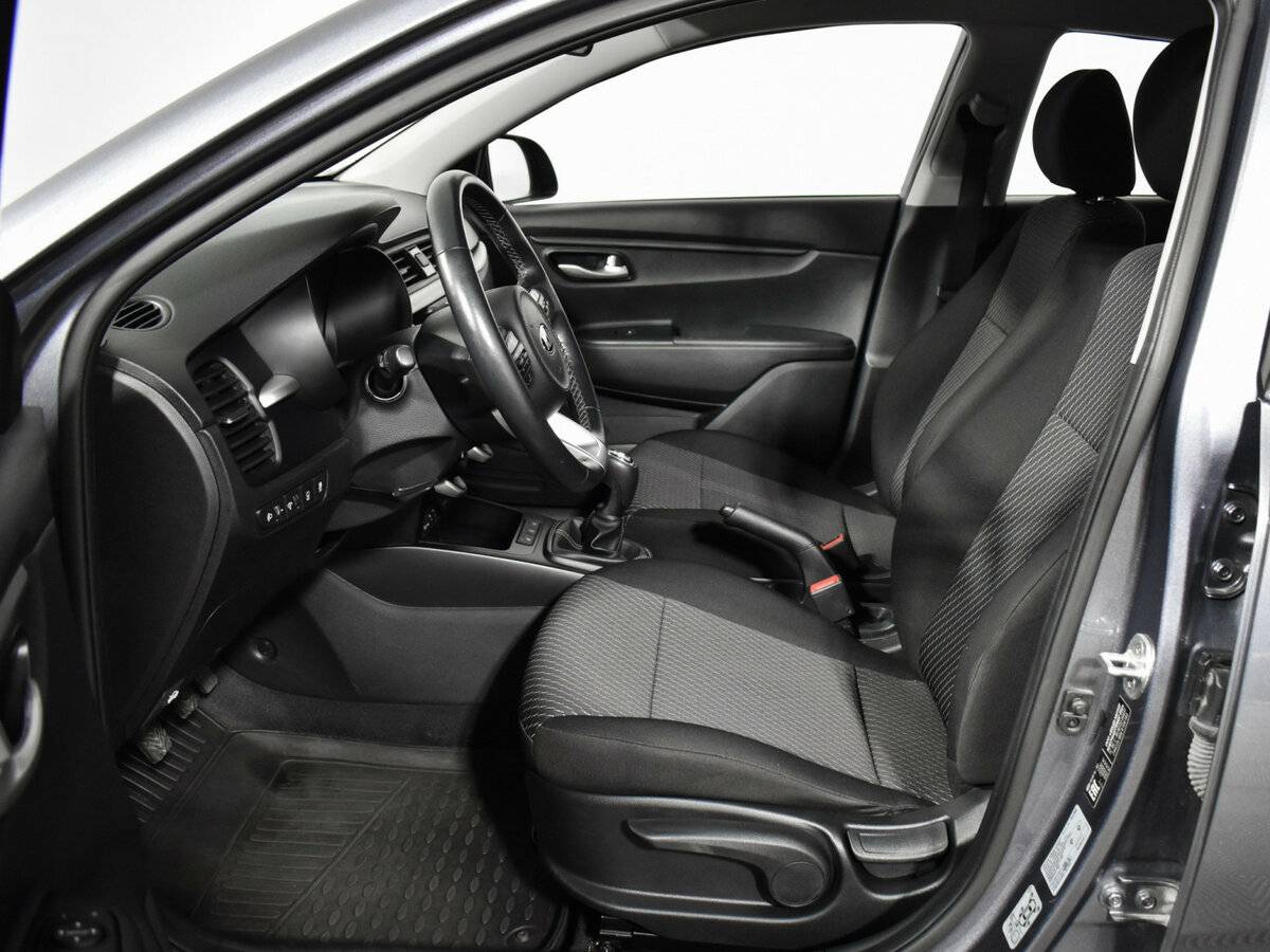 Kia Rio б/у, 2020, Механическая. Фото: #9