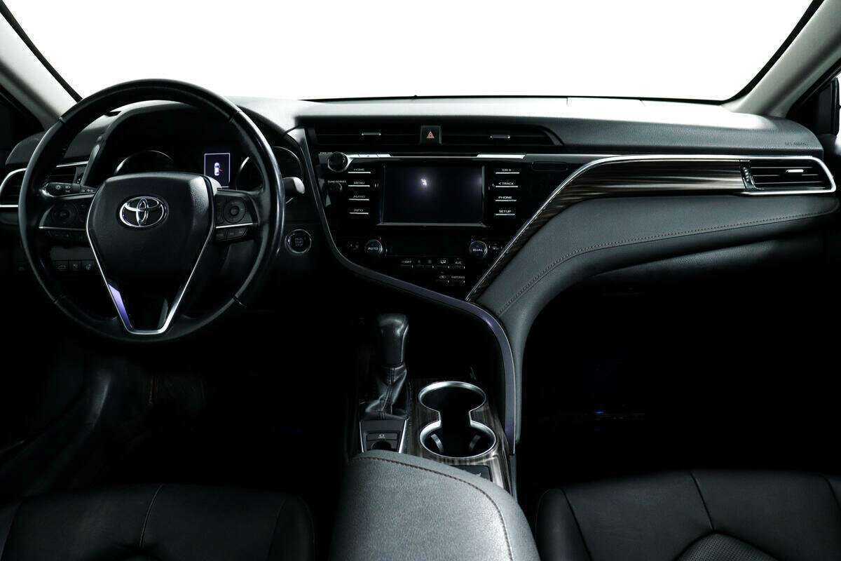 Toyota Camry б/у, 2019, Автоматическая. Фото: #10