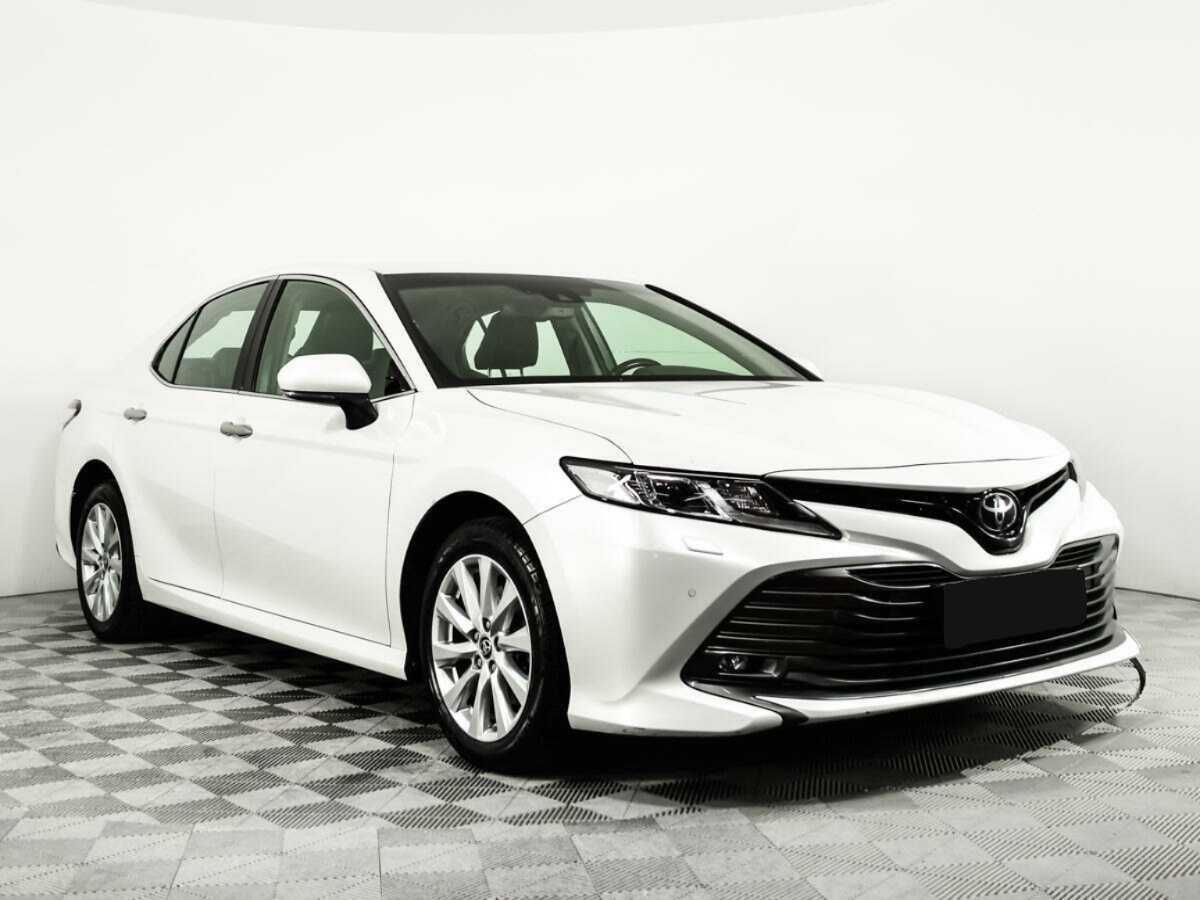 Toyota Camry б/у, 2020, Автоматическая. Фото: #2