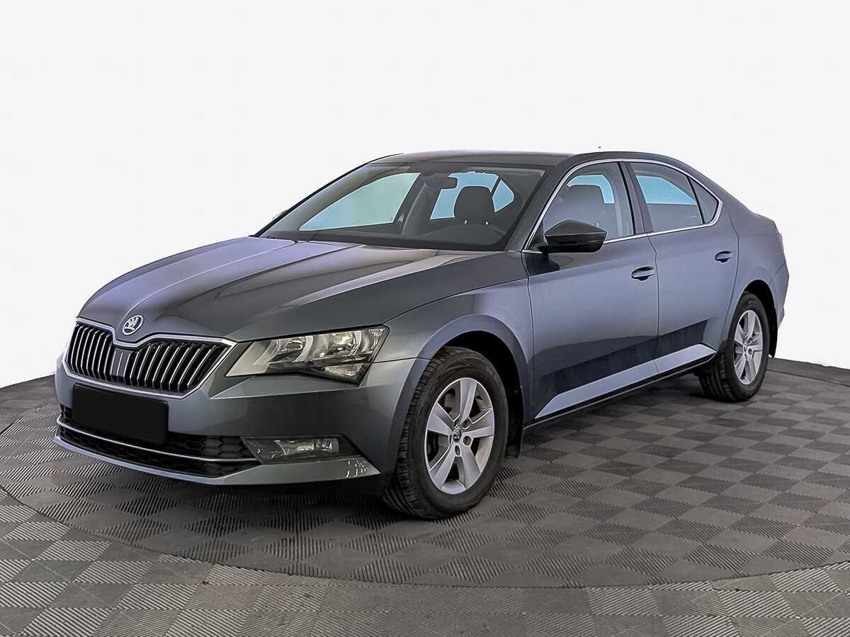 Skoda Superb б/у, 2018, Роботизированная. Посмотреть фото