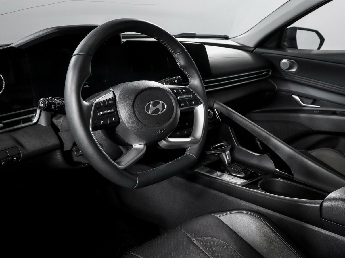 Hyundai Elantra б/у, 2024, Вариатор. Фото: #12