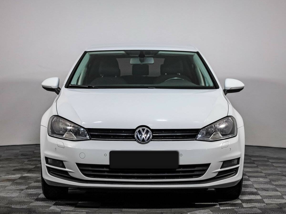 Volkswagen Golf б/у, 2013, Роботизированная. Фото: #1