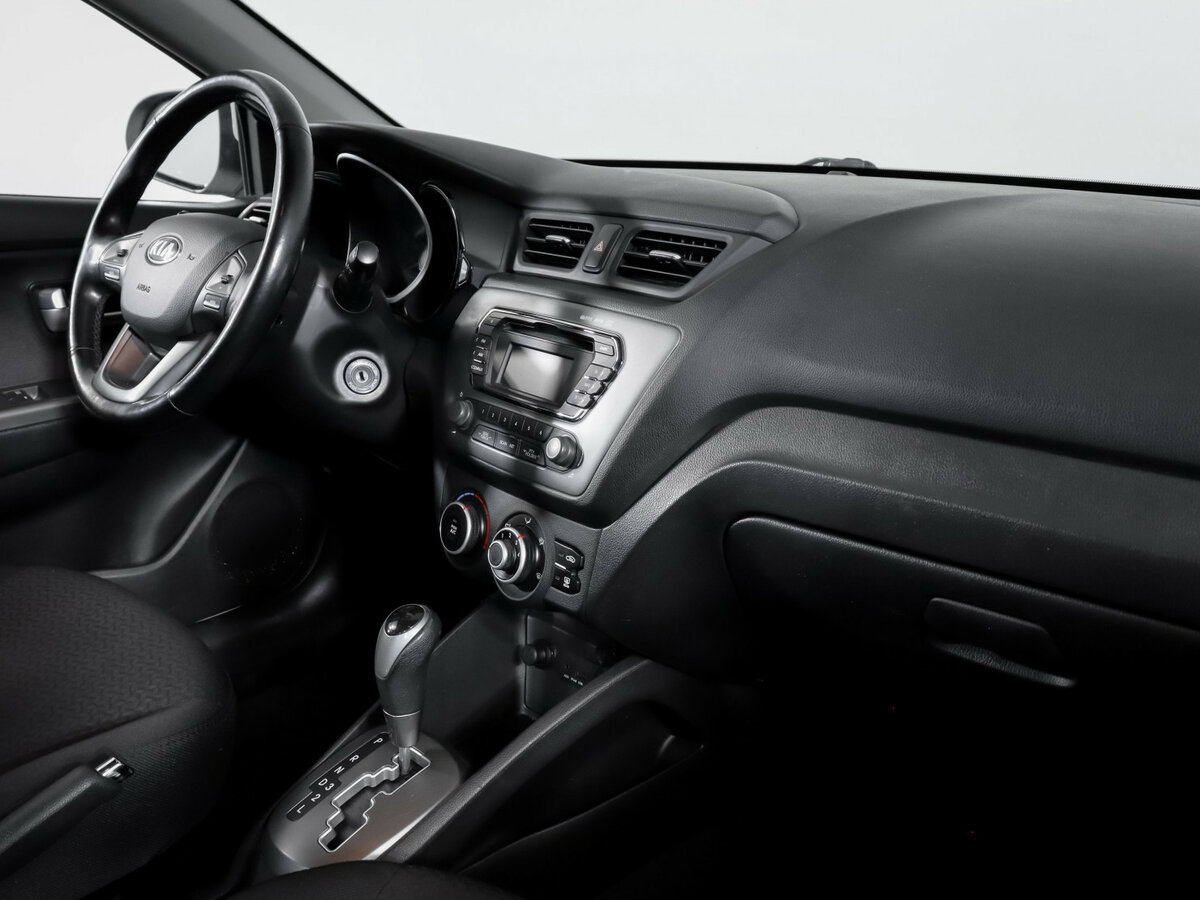 Kia Rio б/у, 2014, Автоматическая. Фото: #6