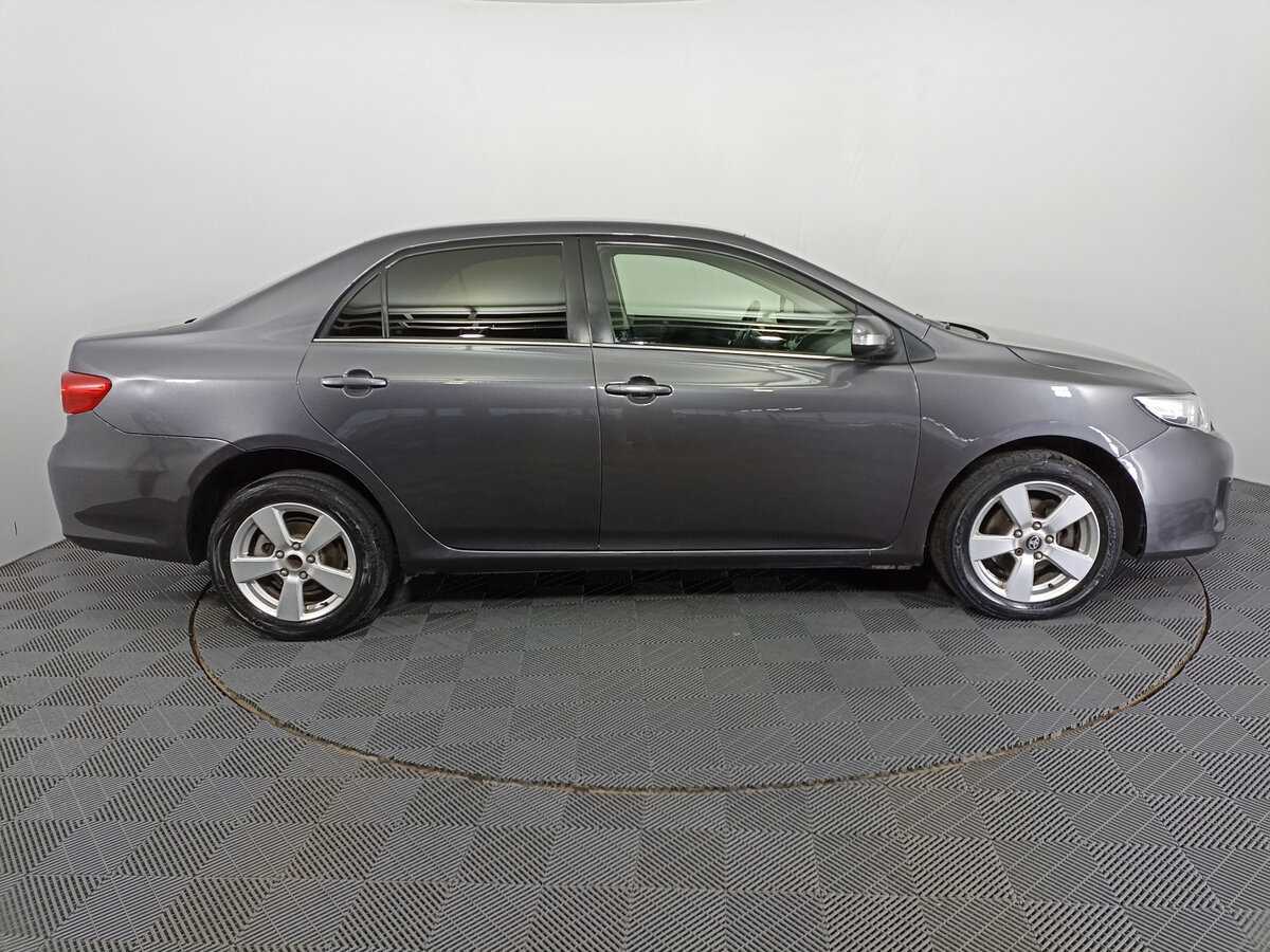 Toyota Corolla б/у, 2012, Автоматическая. Фото: #3
