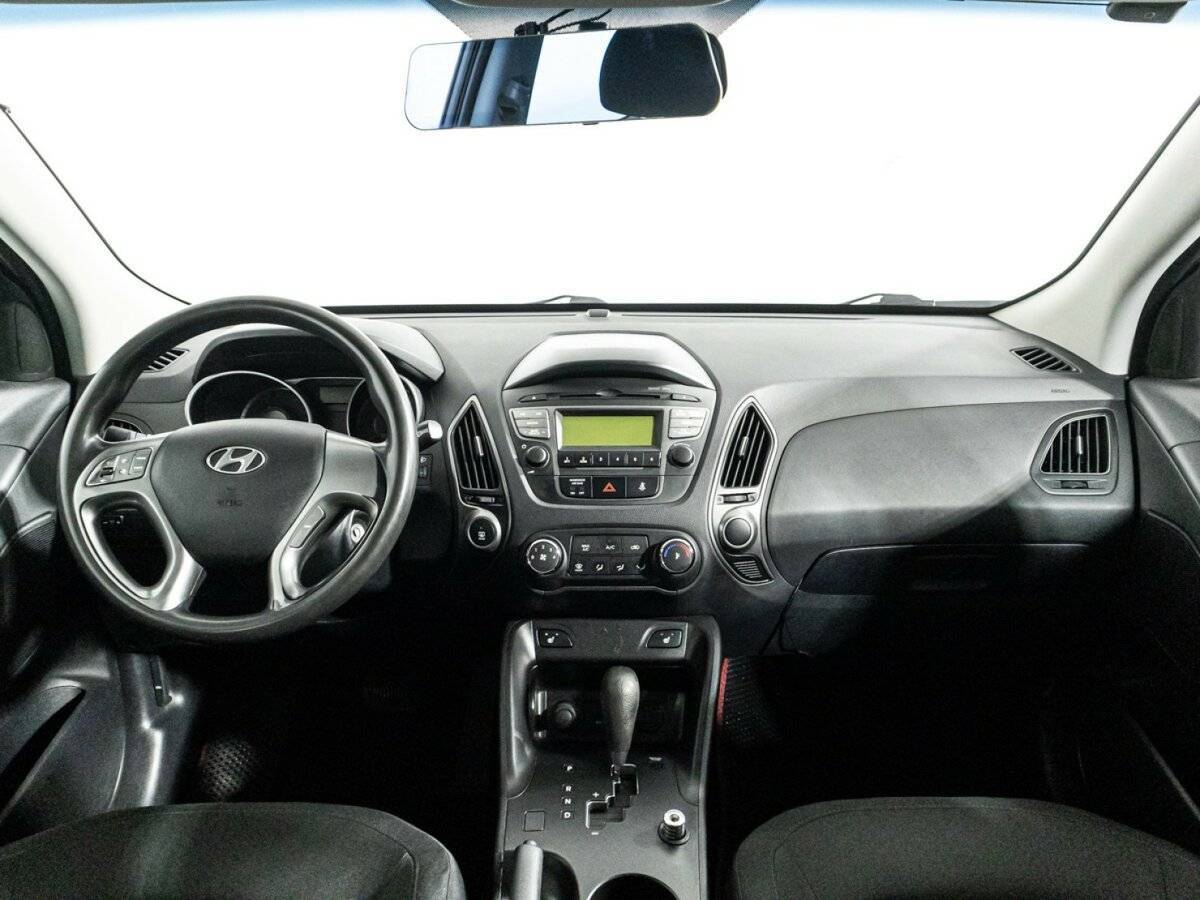 Hyundai ix35 б/у, 2013, Автоматическая. Фото: #12