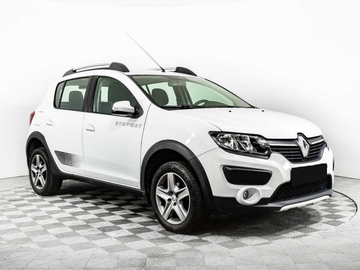 Renault Sandero б/у, 2017, Автоматическая. Фото: #2