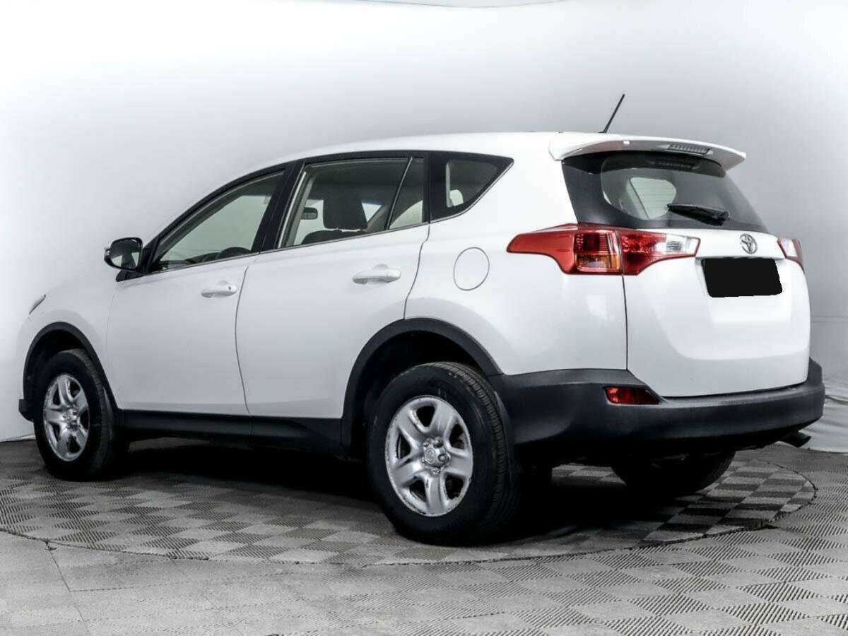 Toyota RAV4 б/у, 2015, Механическая. Фото: #5