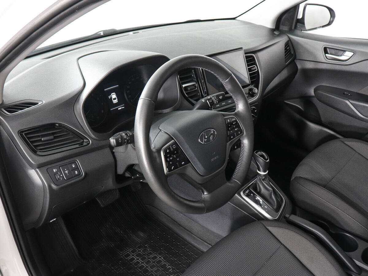 Hyundai Solaris б/у, 2021, Автоматическая. Фото: #8