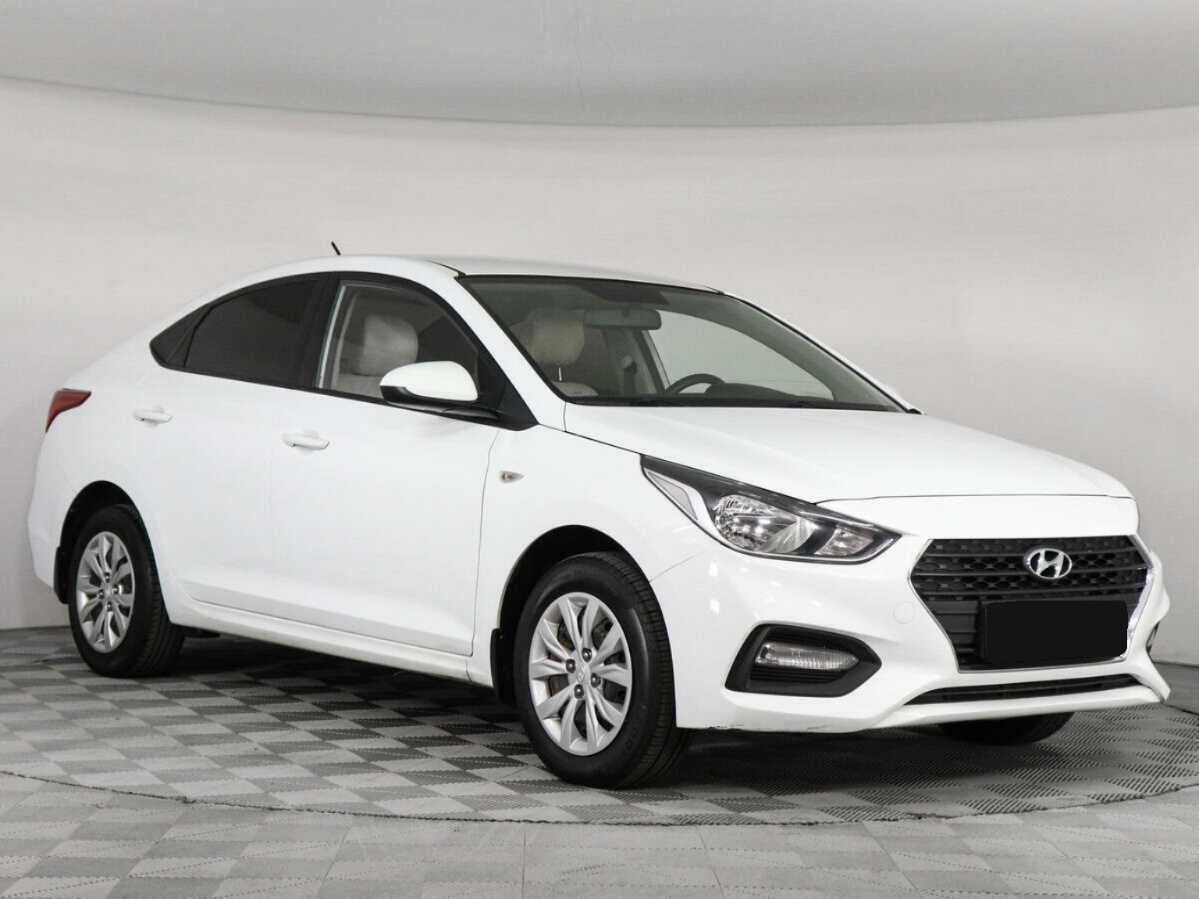 Hyundai Solaris б/у, 2017, Механическая. Фото: #2